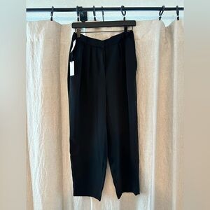 Aritzia - Babaton ‘Modesto’ Ankle Trouser - Black Size 6